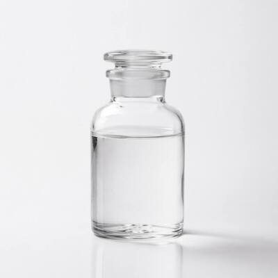 Food Grade Sorbitol Solution 70% — Clear Liquid Humectant Sweetener for Candy, Toothpaste, Bakery & Pharmaceutical Applications